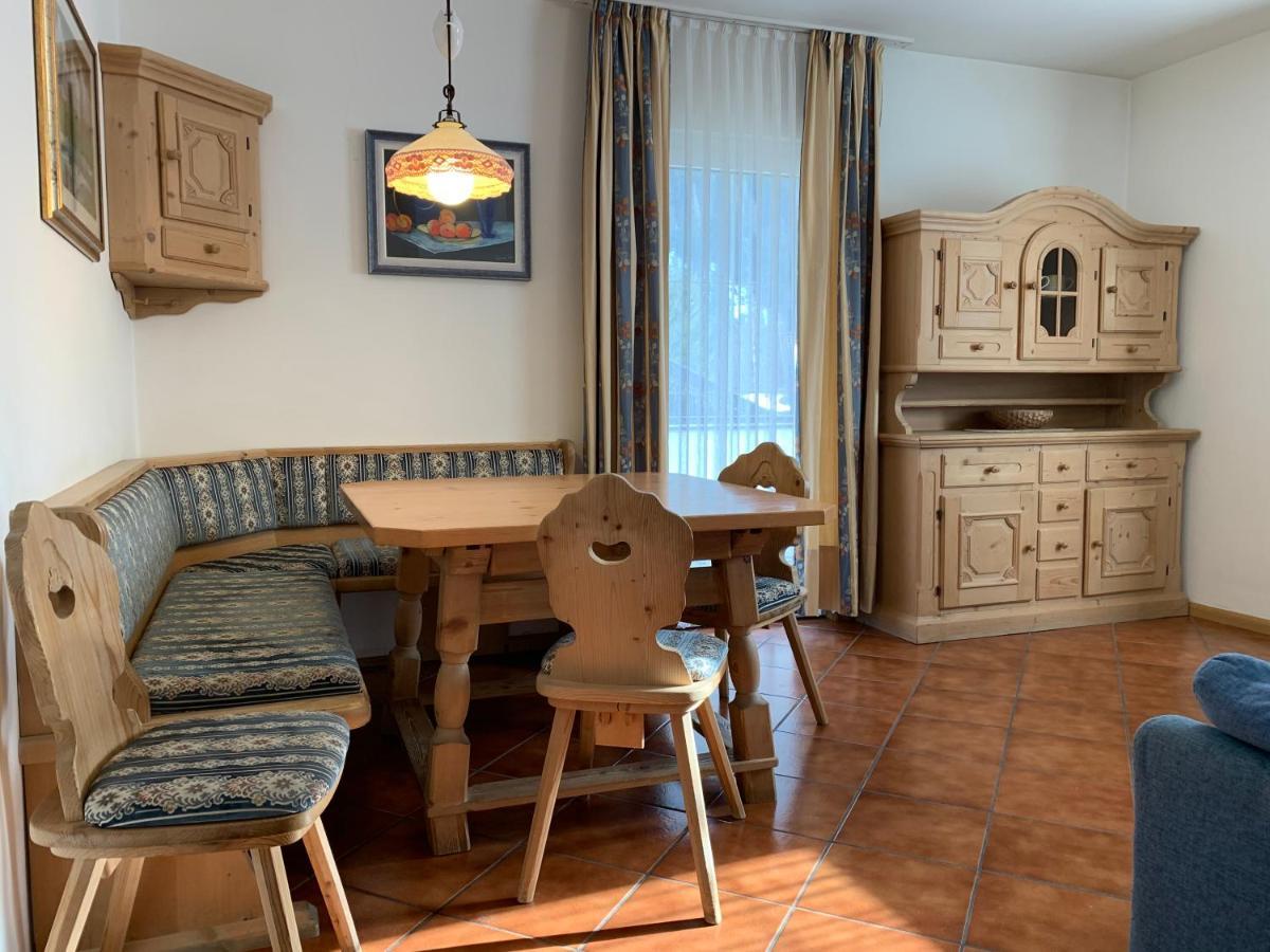 Appartamenti Ladina Campitello di Fassa Exterior foto